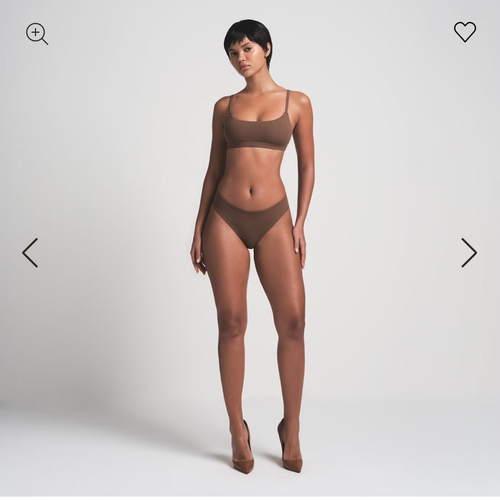 SKIMS Fits Everybody Scoop Bralette
